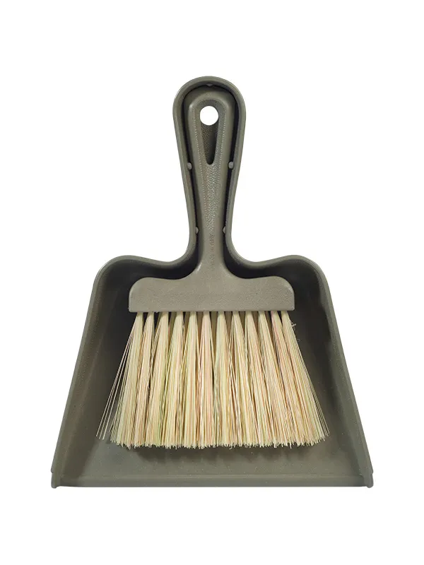 Veger en blik 95% gerecycled groen grijs